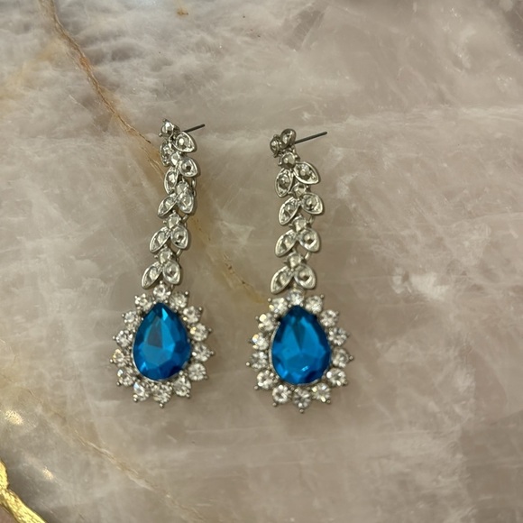 EMBELLISHED WOMEN EARRINGS - Picture 4 of 11